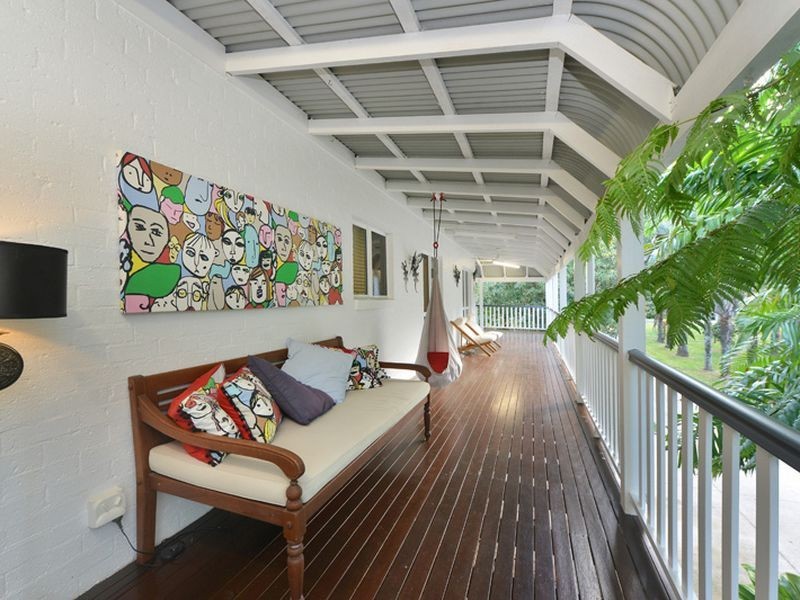 103-105 Arthur Lyons Drive, Redlynch QLD 4870