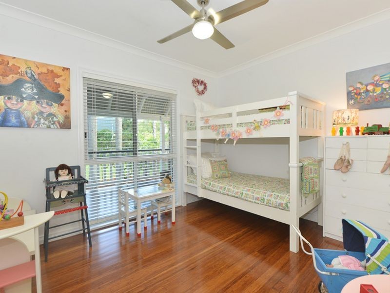 103-105 Arthur Lyons Drive, Redlynch QLD 4870