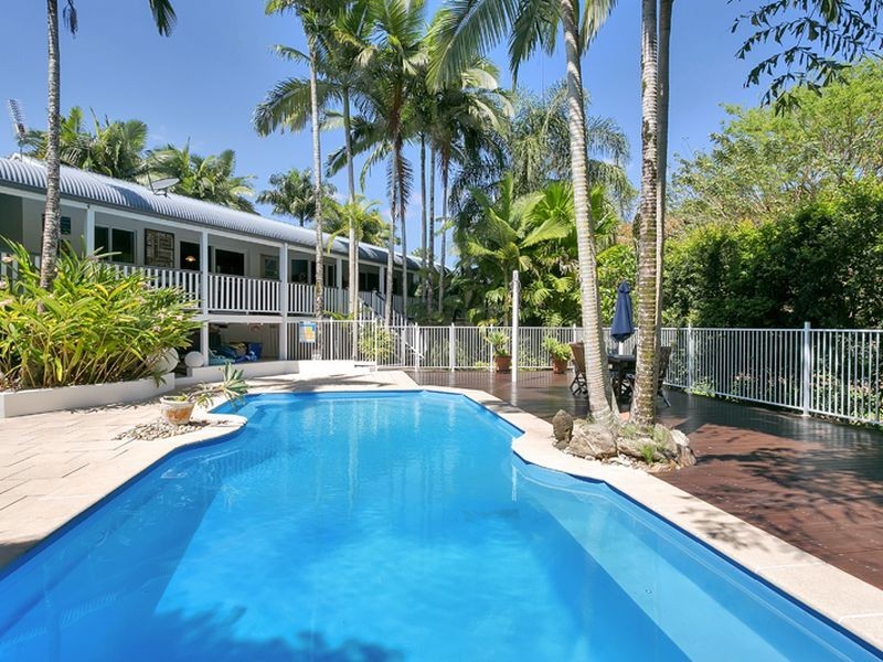 103-105 Arthur Lyons Drive, Redlynch QLD 4870