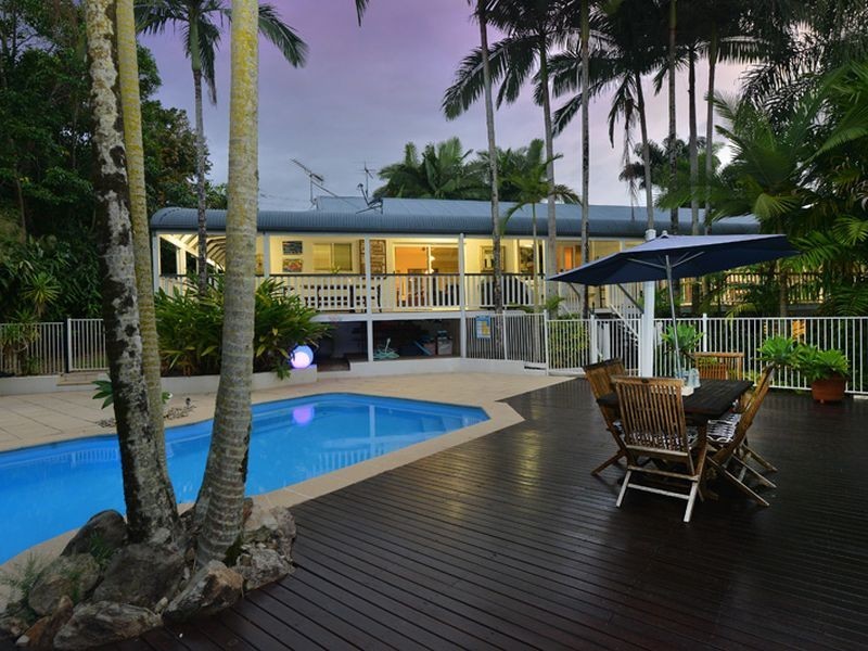 103-105 Arthur Lyons Drive, Redlynch QLD 4870