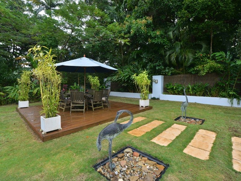153 Jensen Street, Whitfield QLD 4870