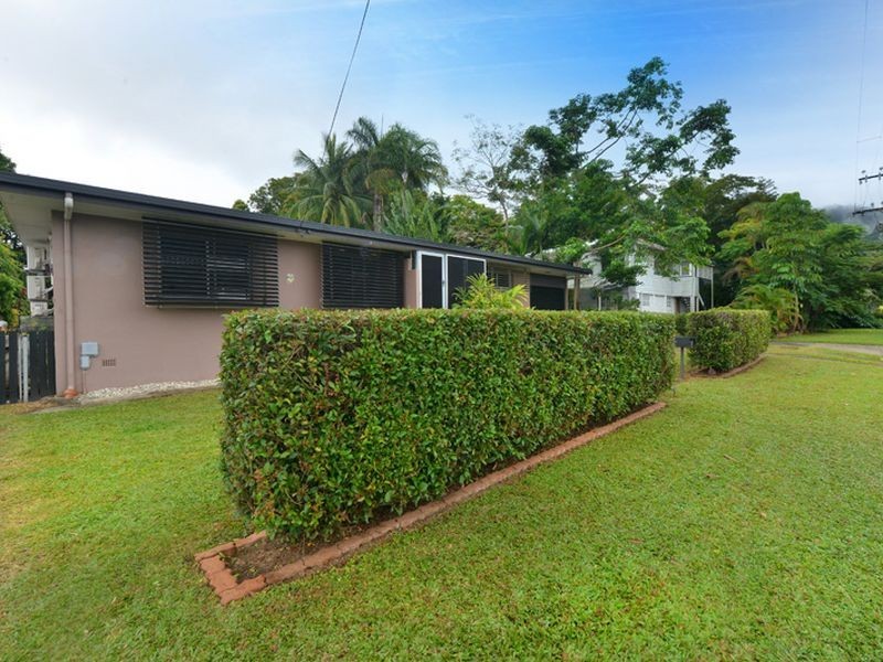 153 Jensen Street, Whitfield QLD 4870