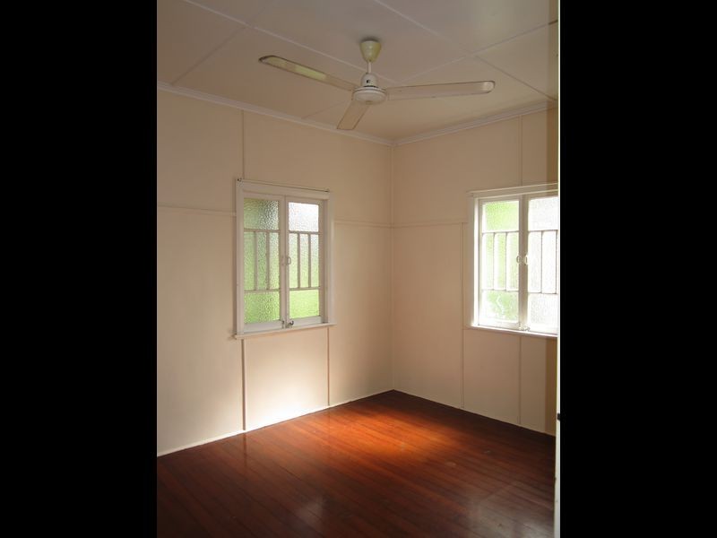 37 MacNamara, Manunda QLD 4870