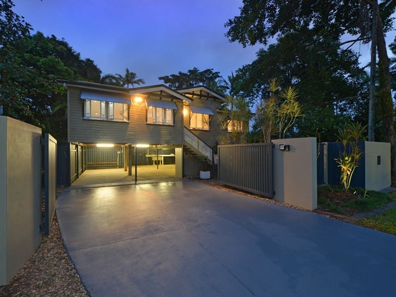 27 Hall Street, Edge Hill QLD 4870