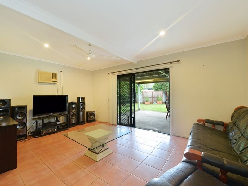 2/40 Sperring Street, Manunda QLD 4870