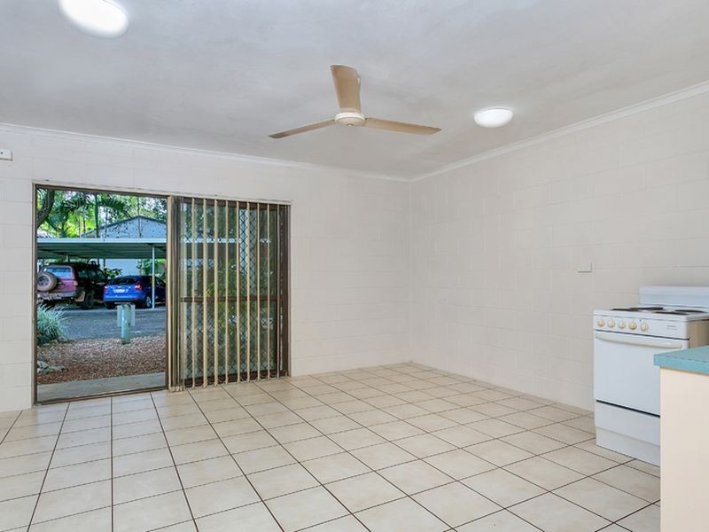 5/4 Mcpherson Close, Edge Hill QLD 4870