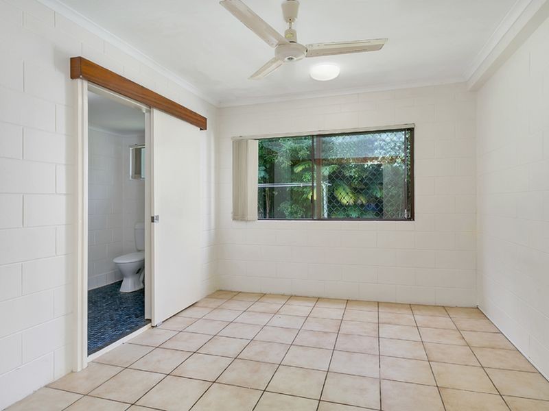 5/4 Mcpherson Close, Edge Hill QLD 4870