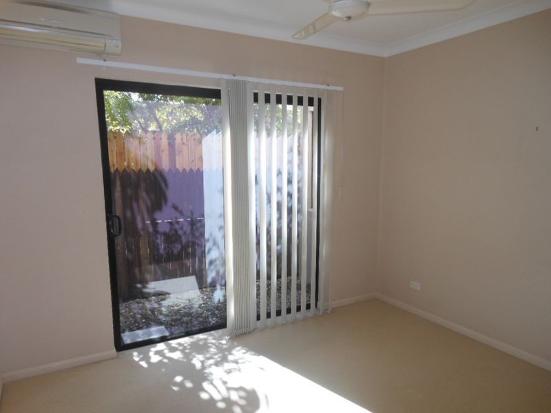 53 Chesterfield Close, Brinsmead QLD 4870