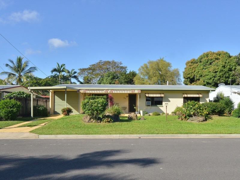 39 Boden Street, Edge Hill QLD 4870