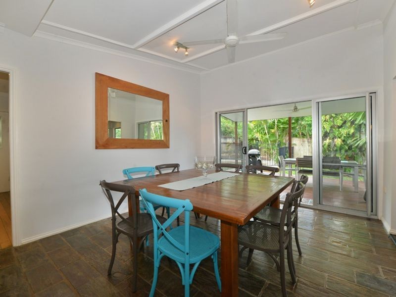 9 Old Smithfield, Freshwater QLD 4870