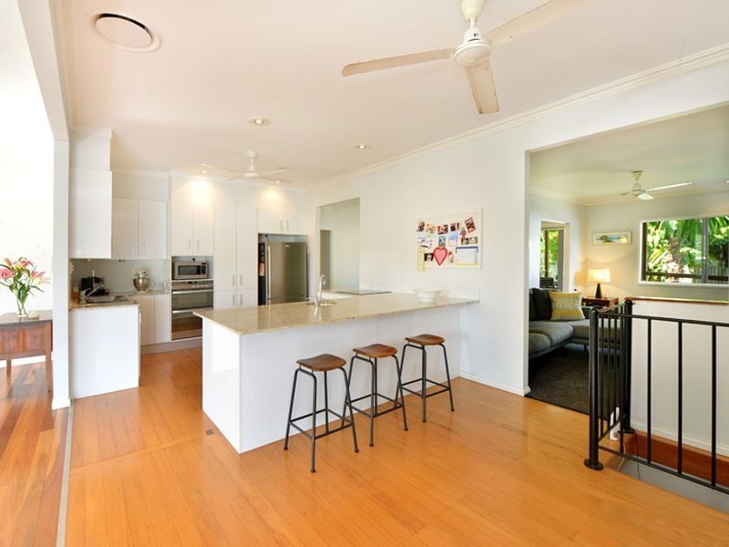 9 Old Smithfield, Freshwater QLD 4870