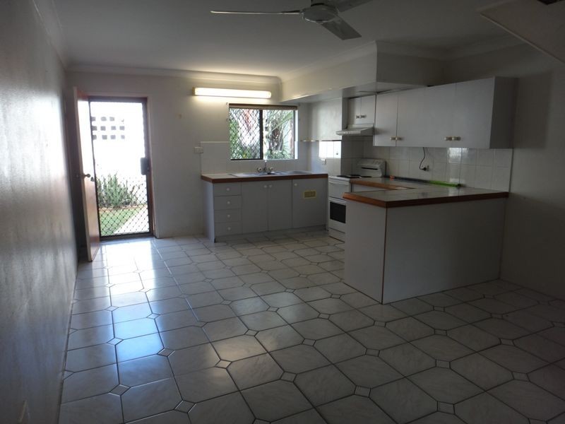 16/350 Sheridan Street, Cairns North QLD 4870