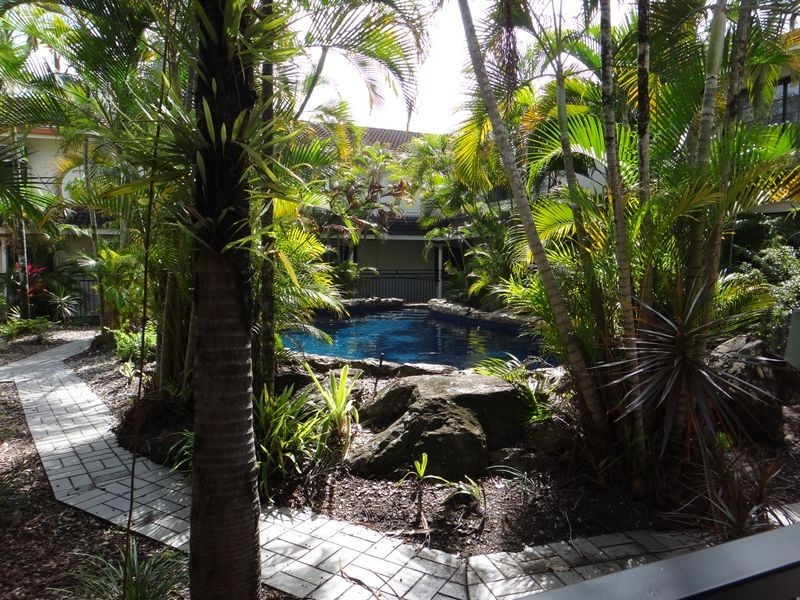 16/350 Sheridan Street, Cairns North QLD 4870