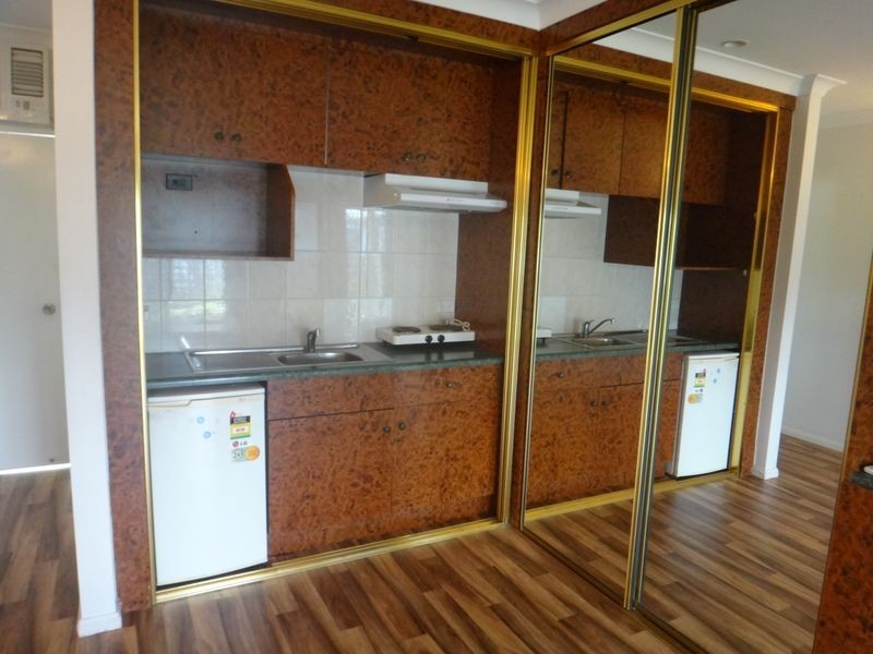 6/6 Springfield Crescent, Manoora QLD 4870