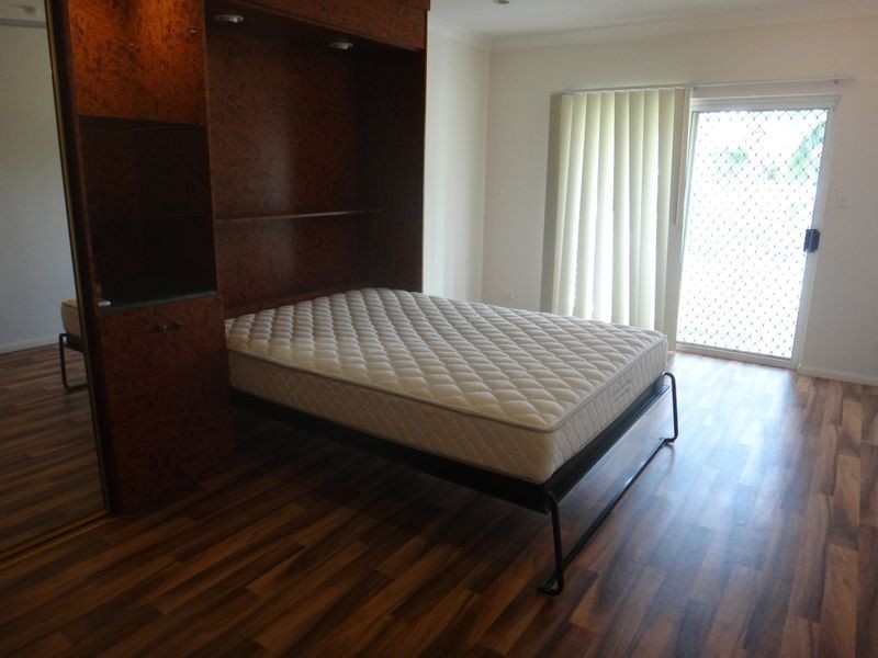 6/6 Springfield Crescent, Manoora QLD 4870