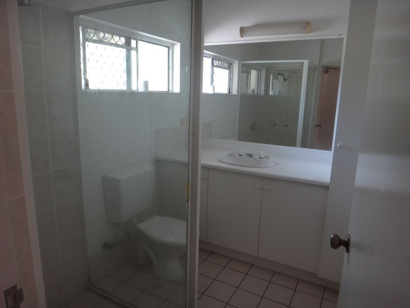 6/6 Springfield Crescent, Manoora QLD 4870