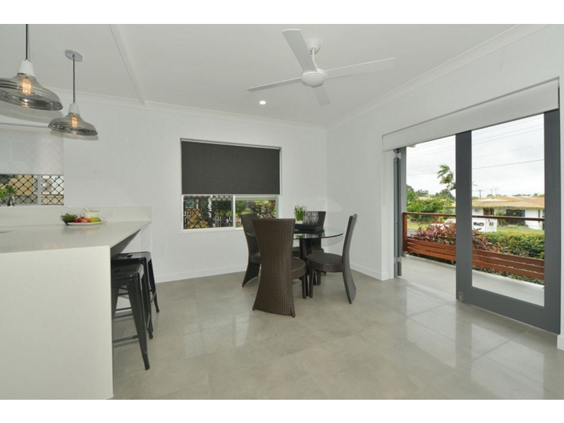 11 Ponticello Street, Whitfield QLD 4870