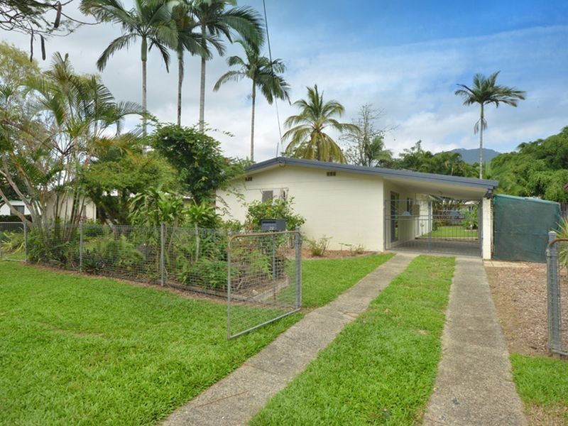 20 Conlan Close, Manoora QLD 4870