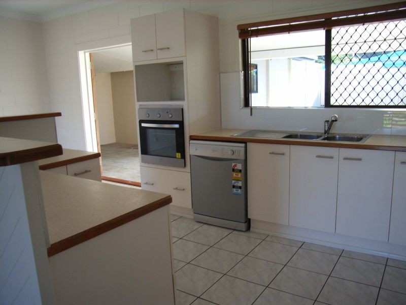 13 Angela Street, Woree QLD 4868