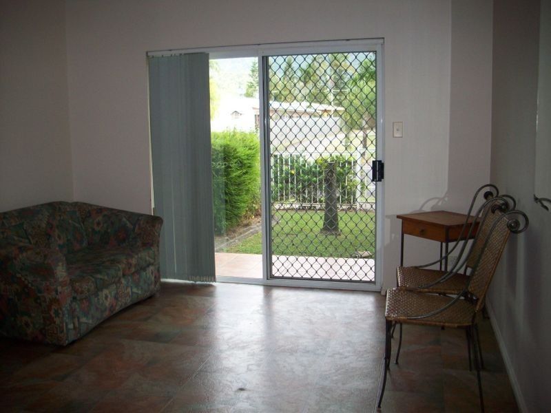 UNIT 3/86 Jensen Street, Manoora QLD 4870