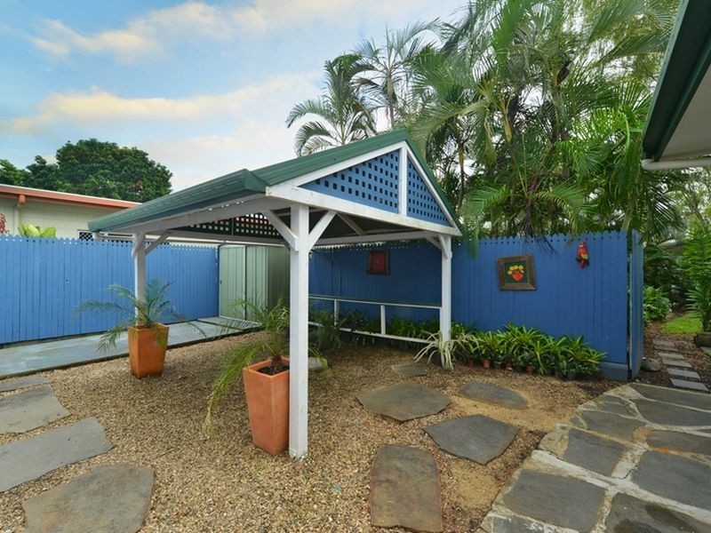 4 Idaho Close, White Rock QLD 4868