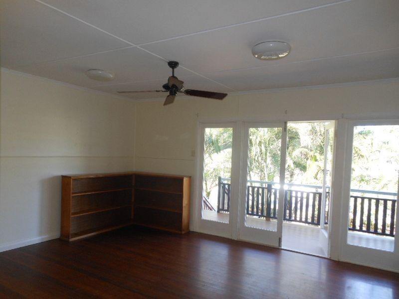 12 Egan Street, Manunda QLD 4870