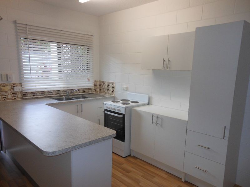 2/3 Crathern Close, Edge Hill QLD 4870