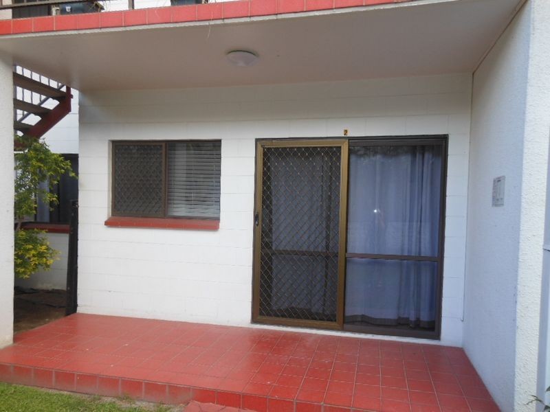 2/3 Crathern Close, Edge Hill QLD 4870