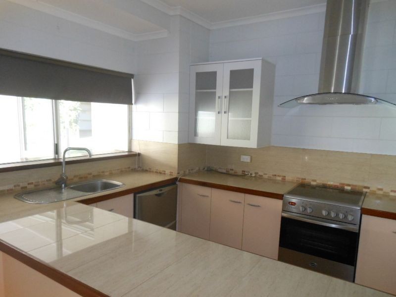 11 Gardiner Close, Brinsmead QLD 4870