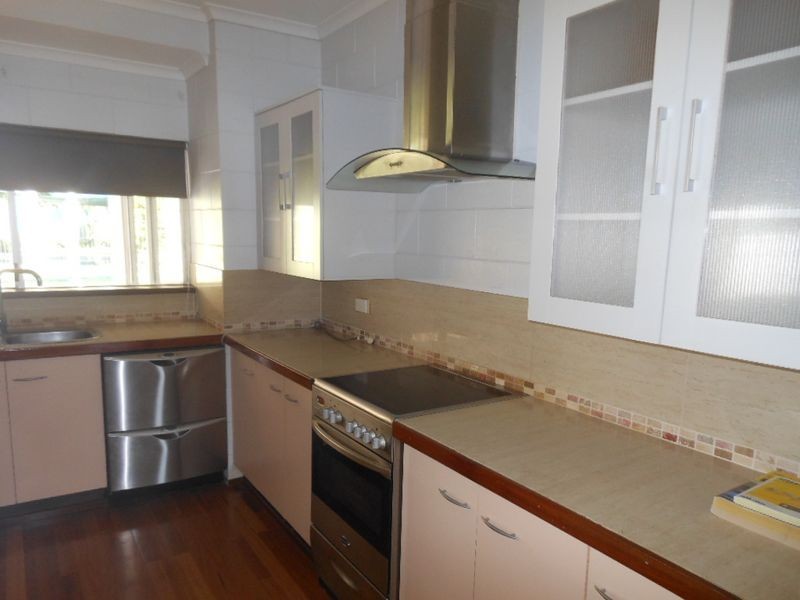 11 Gardiner Close, Brinsmead QLD 4870