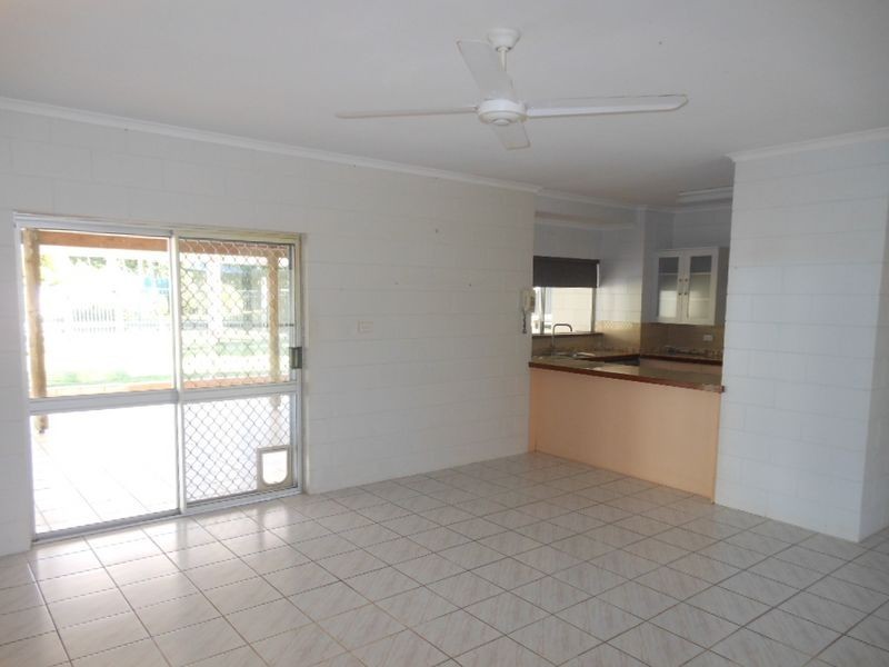 11 Gardiner Close, Brinsmead QLD 4870