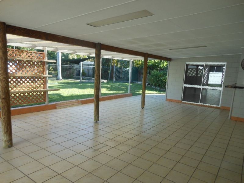 11 Gardiner Close, Brinsmead QLD 4870