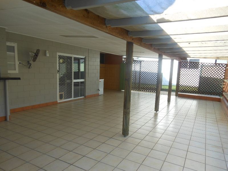 11 Gardiner Close, Brinsmead QLD 4870