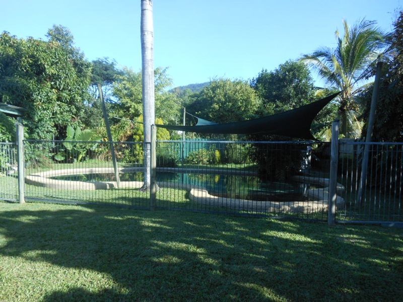 11 Gardiner Close, Brinsmead QLD 4870