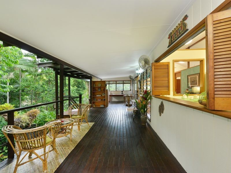 31-33 David Street, Machans Beach QLD 4878