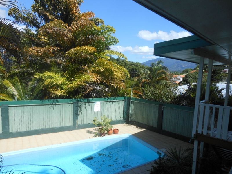 18 Stuart Street, Edge Hill QLD 4870