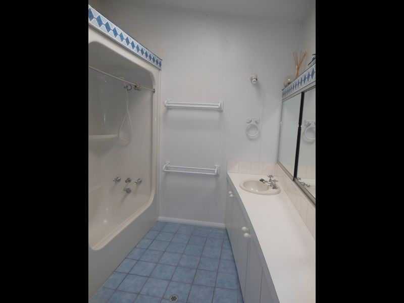 18 Stuart Street, Edge Hill QLD 4870