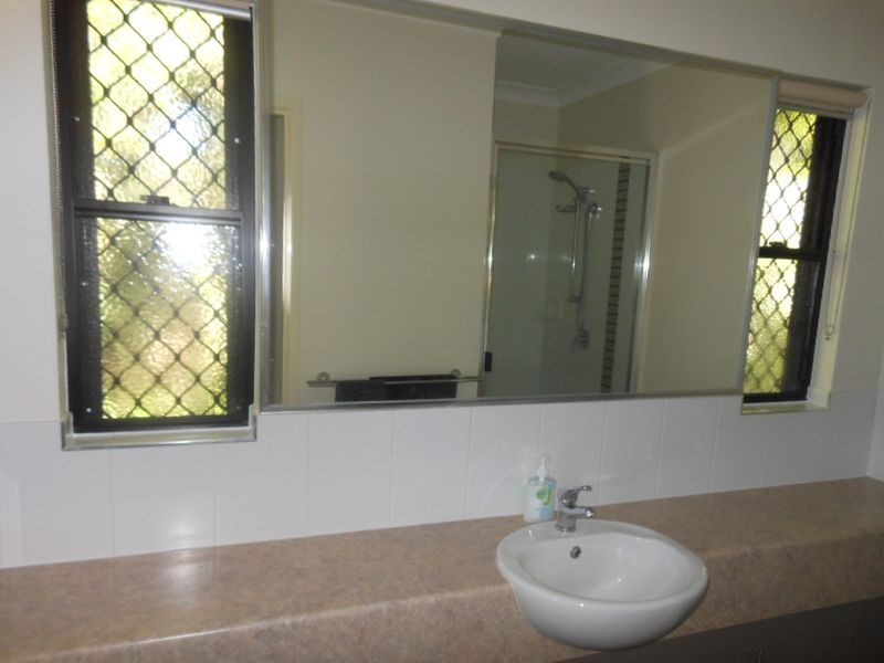 218 Greenslopes Street, Whitfield QLD 4870