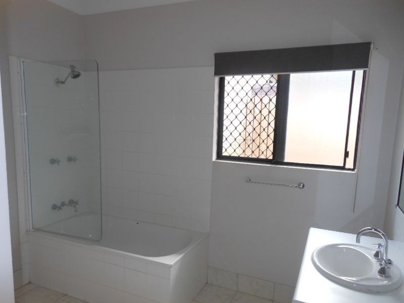 19 Archer Close, Mount Sheridan QLD 4868