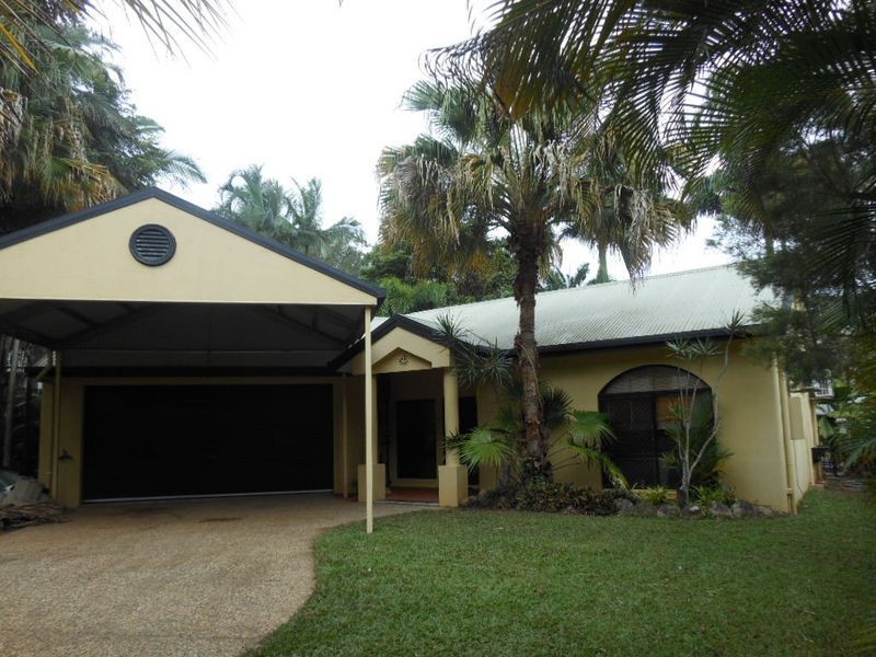 5 Thorpe Close, Bentley Park QLD 4869