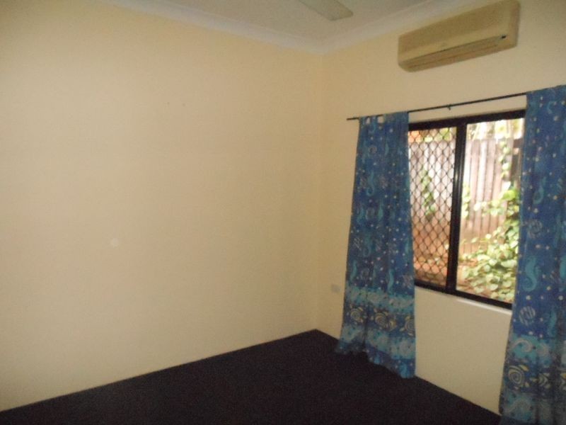 5 Thorpe Close, Bentley Park QLD 4869