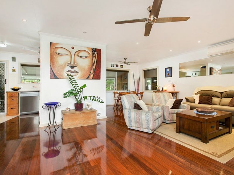 153 Jensen Street, Whitfield QLD 4870