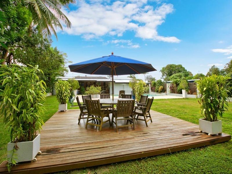 153 Jensen Street, Whitfield QLD 4870