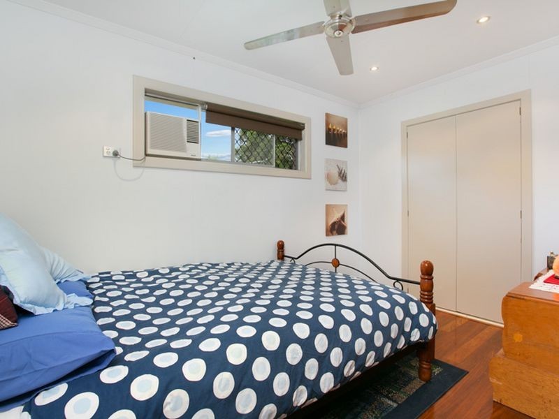 153 Jensen Street, Whitfield QLD 4870