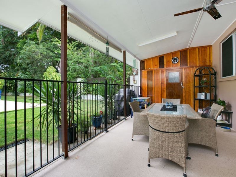 153 Jensen Street, Whitfield QLD 4870