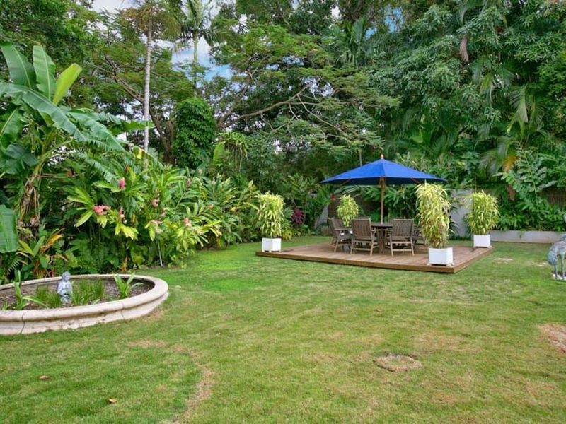 153 Jensen Street, Whitfield QLD 4870