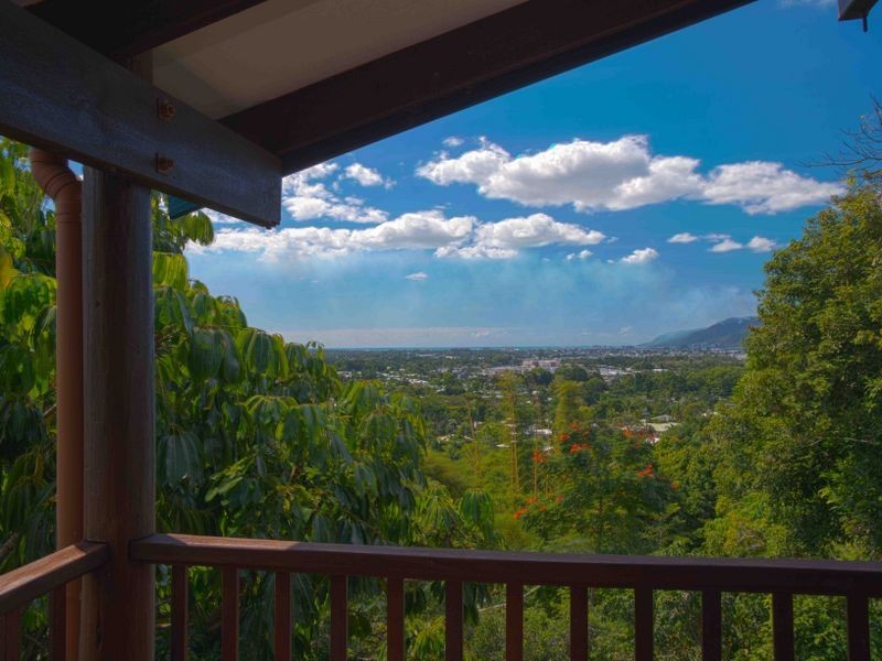 10 Grandview Crescent, Earlville QLD 4870