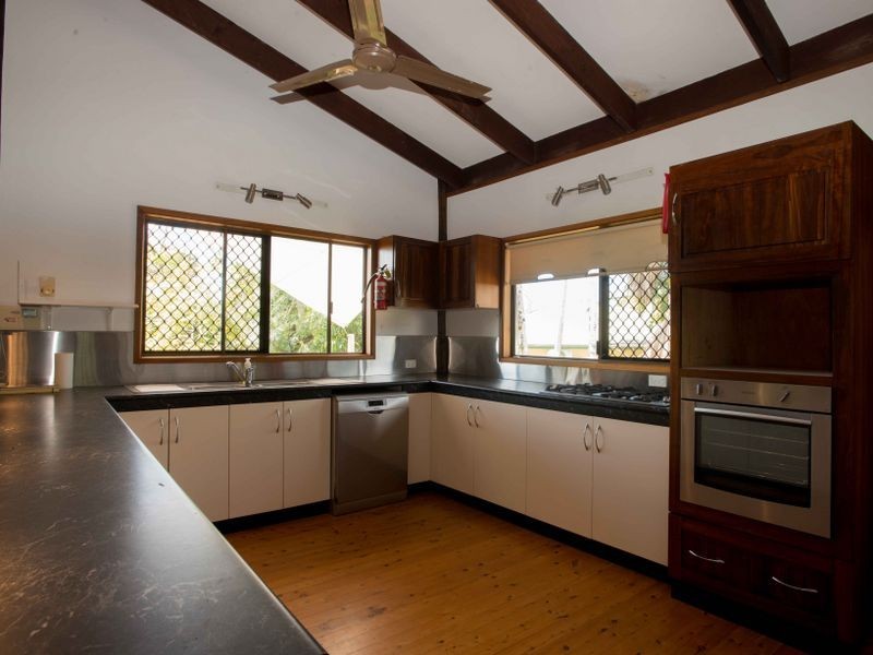 10 Grandview Crescent, Earlville QLD 4870