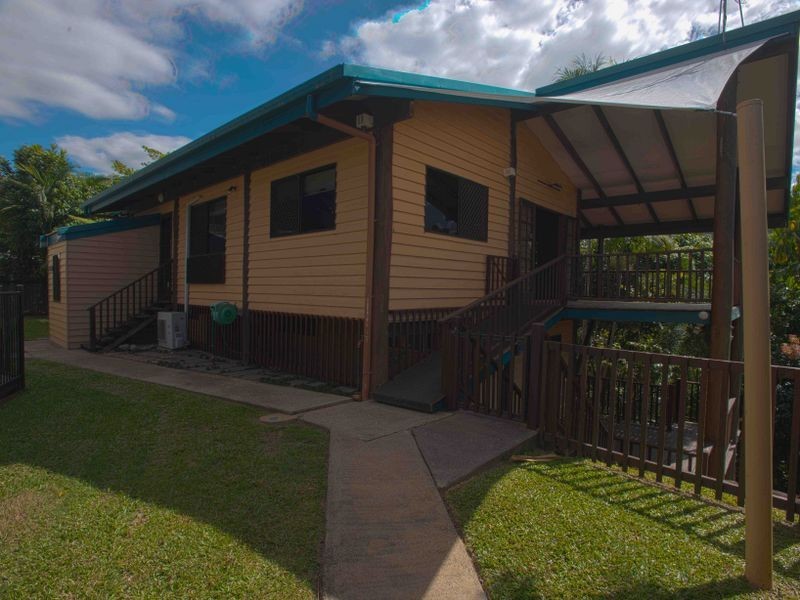 10 Grandview Crescent, Earlville QLD 4870