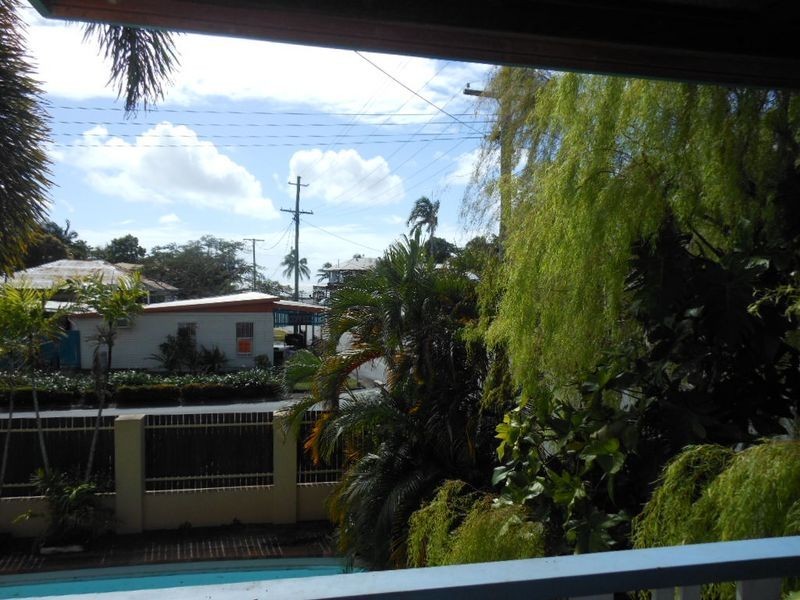 12 Machan Street, Machans Beach QLD 4878